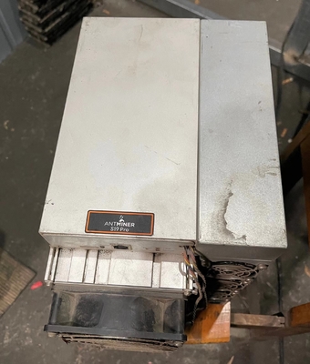 中古のBitmain Antminer S19プロ110T 3250WはCion鉱山をかんだ