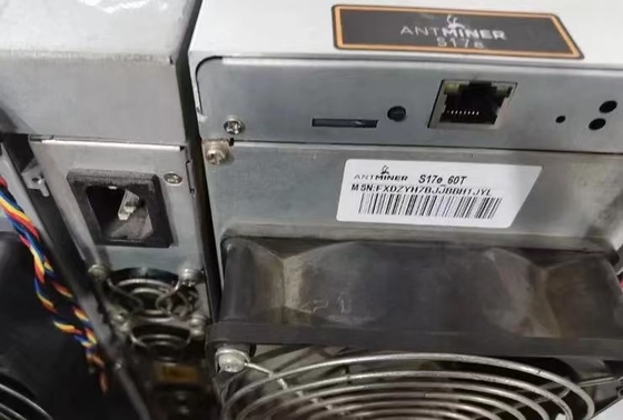 中古で75dB Asic Bitmain Antminer S17E 60T 2900Wサムスンの破片と