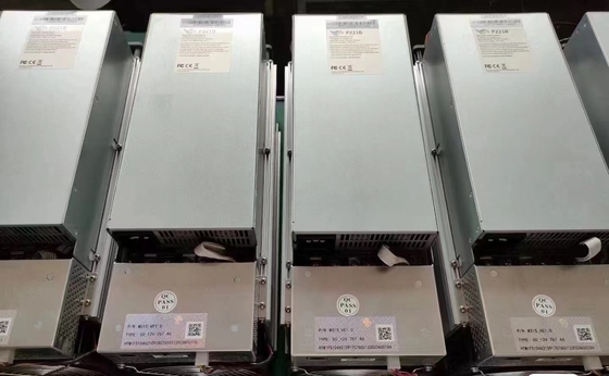 M31S 76TはAsic抗夫機械44J/T 2660W IEC C19の電力線を使用した